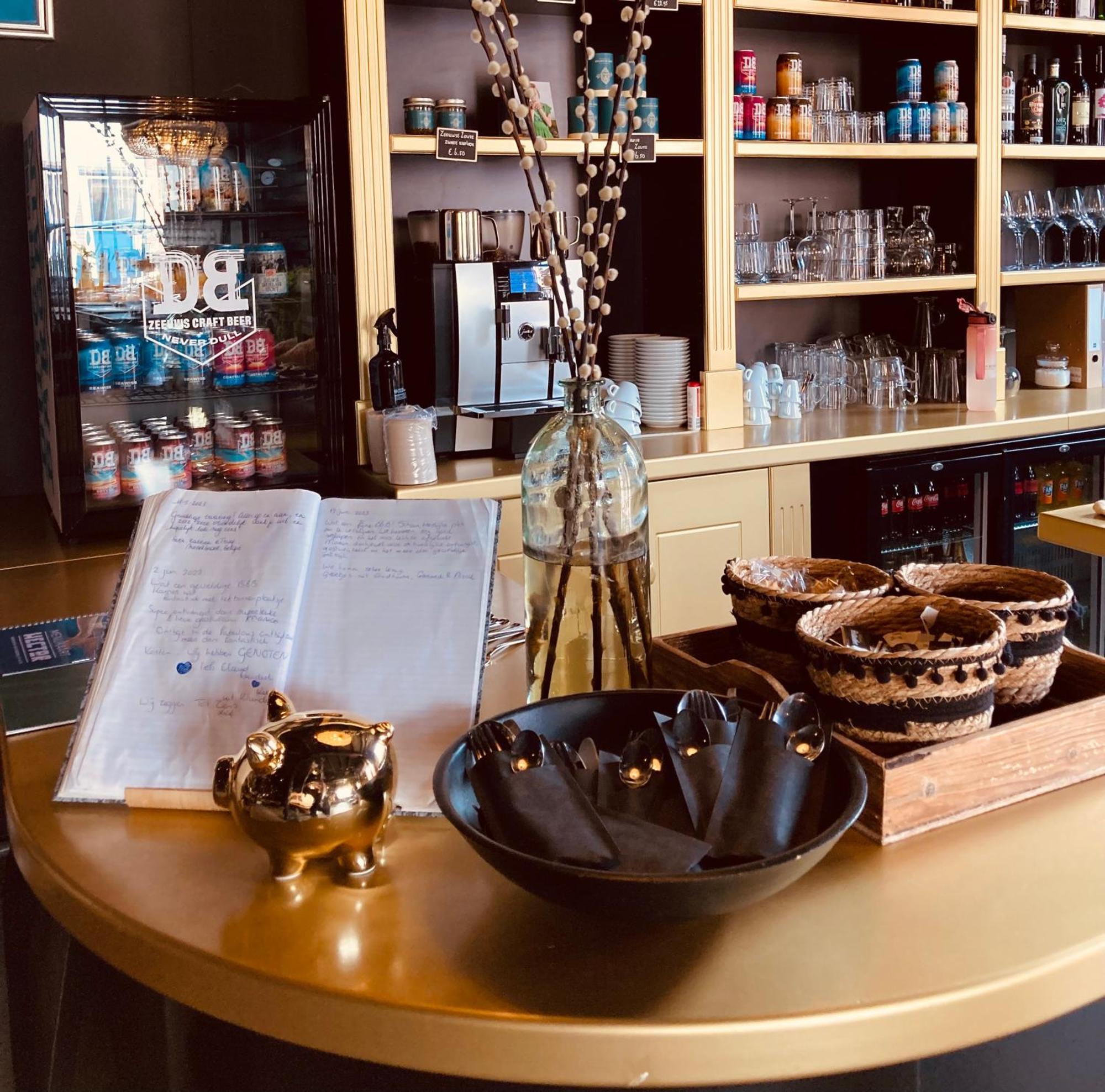 B&B With Or Without De Schuur Zierikzee Εξωτερικό φωτογραφία